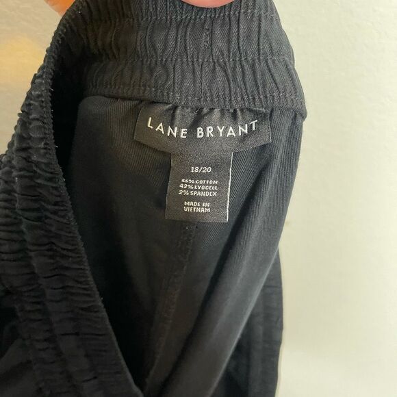 Lane Bryant black cropped wide leg pants - Picture 5 of 5